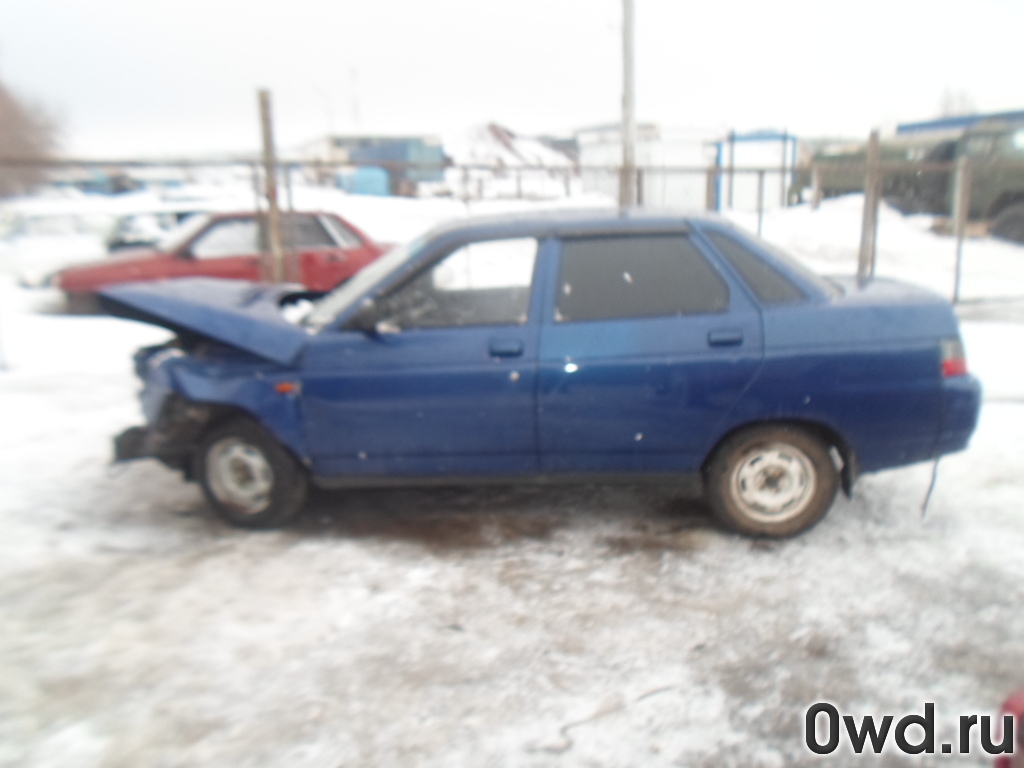 Битый автомобиль LADA (ВАЗ) 2110 (2004) в Абдулино